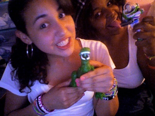 BeautifulBEEExD's profile picture. doesn't need to be explained;