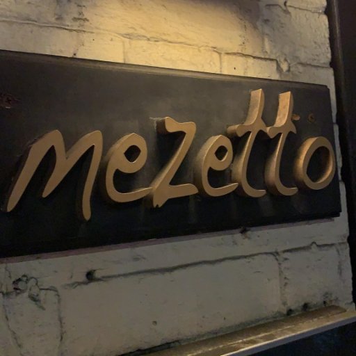 Bottomless mimosas $20 and sangria $25 every day for brunch and dinner with purchase of any entree.
161 E Houston Street
NY NY 10002
212-933-4587