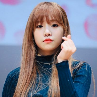 yuriiii1004's profile picture. 유리만 보고사는 유리사랑 희동 / 유리야 수고했어~ ❤️