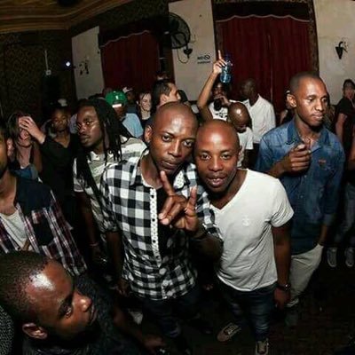 maclivo2's profile picture. 🇿🇦✊🏿minding my own business 🇿🇦