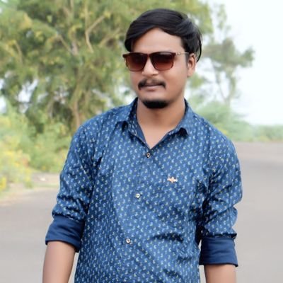 AkshayBellanki's profile picture. Golden Star Ganesh