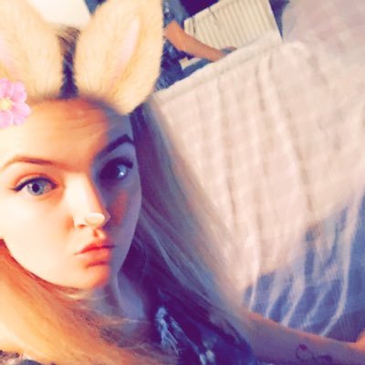 crazysteh94's profile picture. u only live once ❤️ so make everyday count like it’s ur last