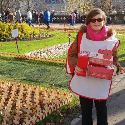 Volunteer_Sandi's profile picture. volunteer for @poppyscotland - my 4th year collecting for the Scottish Poppy Appeal #ArmedForcesCommunity #WeWillNeverForget