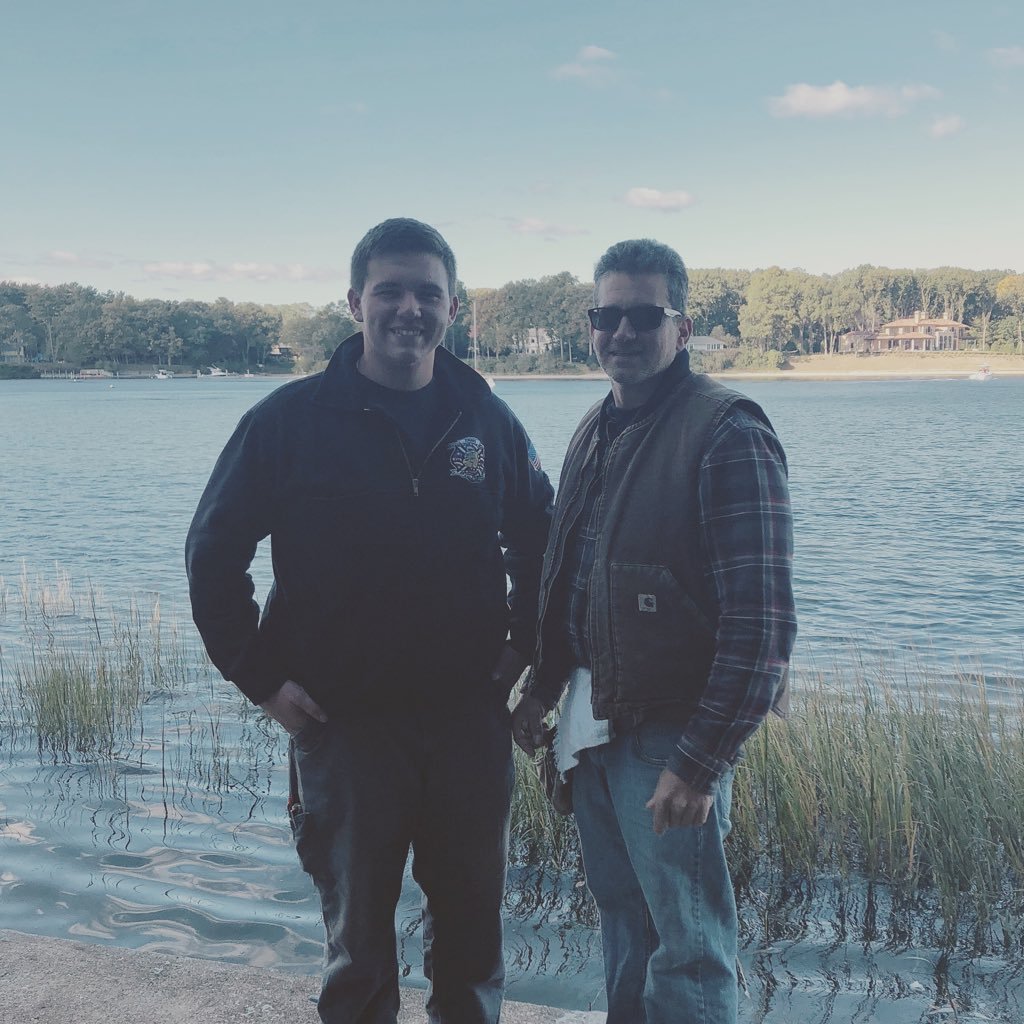 chrismiller1650's profile picture. ---Blessed are the Peacemakers, for they shall be called children of god.---Trained to survive... Willing not to