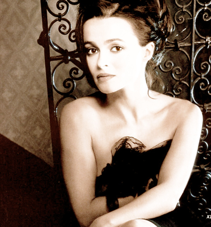 RoxieRoxUrSox's profile picture. If I had to choose between perky and sassy, I'd take madness. It's the middleman.