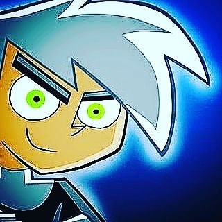 aria_phantom's profile picture. Account of three American Heros.