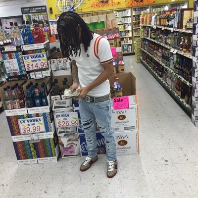 Just a young nigga tryna make it out the hood #Mtv Bip King B & GMac