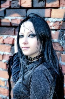 singer for Skeptical Minds