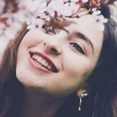 وريح يوسف لا تأتي نسائمها الا لقلب كان هواه يعقوبا 💙🌸