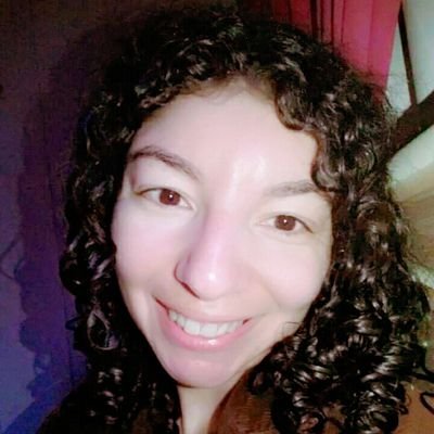 cellyssvieira's profile picture. Capricorniana, palmeirense, legionária, beatlemaníaca.