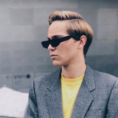 Favarthur's profile picture. 
