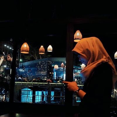 sarahprmatasari's profile picture. Lahir di Bandung ~ Cari penghasilan di Jakarta |
Broadcast | UI/UX Design
Freelance UI UX Design IG @set.uix
Penggemar SUJU twitter @sarmon_hae & ig @sarmon.hae