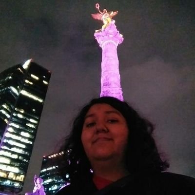 alejandraT90's profile picture. 