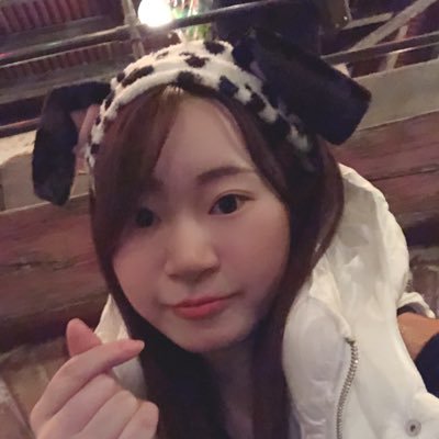 きょん בטוויטר たまたま 整形のツイート見てて 輪郭手術 っての見てたらジヨンっぽい人見つけた 帽子被ってるのってジヨン 整形したい願望がまた ジヨン Gd G Dragon Bigbang 整形