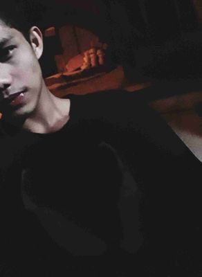 Fatalit01961282's profile picture. I think therefore i am