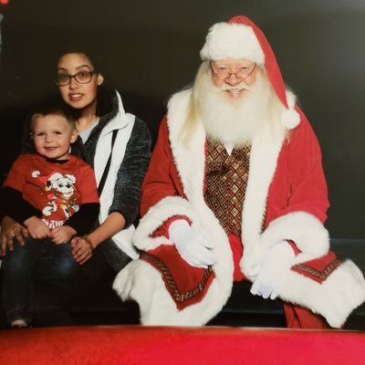 Taylor85514422's profile picture. 