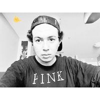 Jeremy W (@captive95) 's Twitter Profile