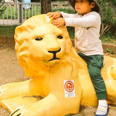2024年9月に10年振りの出産👶10才・兄と0才・妹の子育て中👦寝る前に読みたいオススメ絵本・ペーパークラフト他、子育てに役立つ情報を紹介中📖 年の差育児中の方、絵本好きの方と繋がりたいです🌙