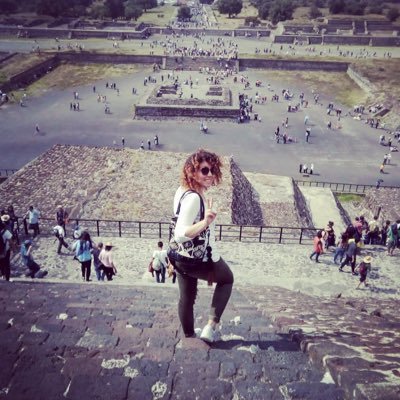 maytescamilla's profile picture. Investigadora por naturaleza, curiosa, exigente, analítica, observadora, provocadora de nuevas experiencias y recopiladora de todas...