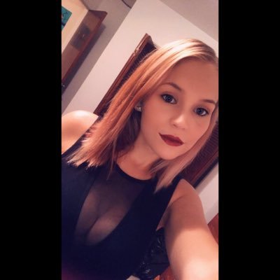 xo_tri_93's profile picture. 