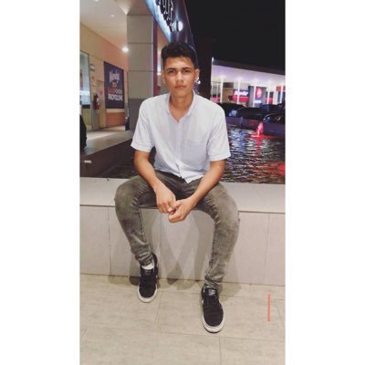 josue59919315's profile picture. 