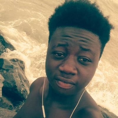 rhezcue5's profile picture. 
