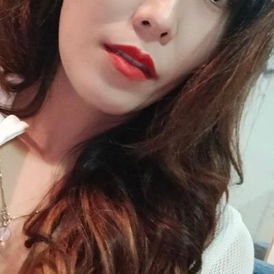 B61dphiXzRdOMOH's profile picture. อย่าคิดเยอะ