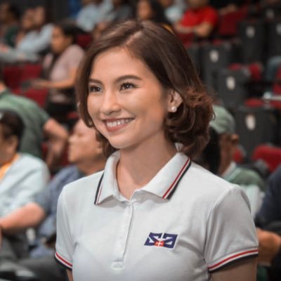 📺 @abscbnsports UAAP S81 Courtside Reporter | CNN Philippines Sports Producer 🤸🏼‍♀️ UP Pep Squad