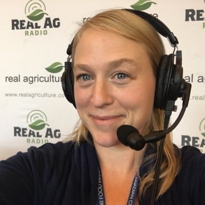 Mate to @kinburnsheep | Solar grazier | Positivity twin | Ontario Soil Network '21 | I write/talk about how food gets grown @RealAgriculture | She/her