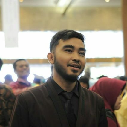 dhiekholid's profile picture. 