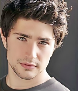 Twitter OFICIAL MATT DALLAS
