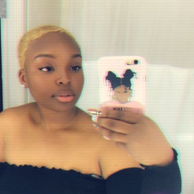 sydluvv_'s profile picture. mind over matter | 19| Florida 🌴| food| ✨cosmic | I’m next up so bless up 😌