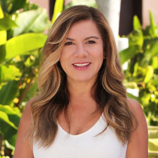 clagunas's profile picture. Works @ Visa Inc. Startups evangelist, world traveler. Happy Person. Drama free.Views are my own.