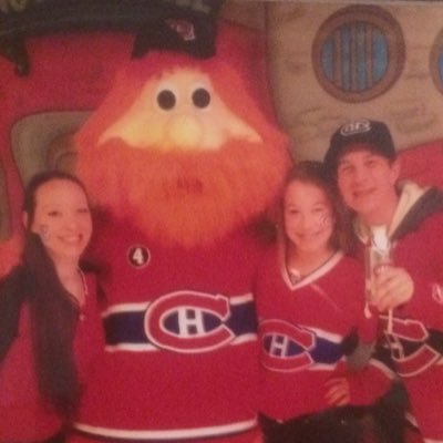I love my kids (2) and dogs Huge sports fan. Hockey Baseball Basketball and Mixed martial arts 🏒⚾️🏀👊🏻💪🏻🇨🇦