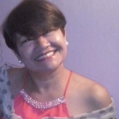 RosiSalas10's profile picture. Archivista e investigadora de documentos literarios genéticos. Gestoría cultural. Trabaja en FADyCC