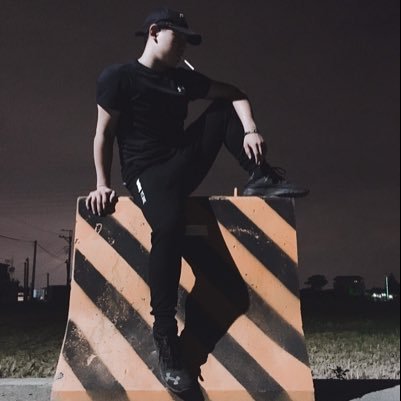 J8jEFSdpDQtzAYn's profile picture. 