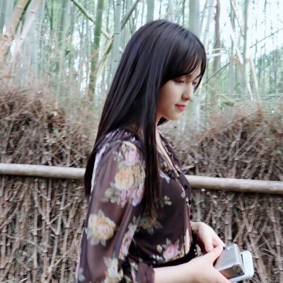 乃木坂46からの卒業を発表した大園桃子さんの卒業企画実行委員会公式アカウントになります。卒業企画については決定次第、随時発信していきます。最後まで応援よろしくお願いします。