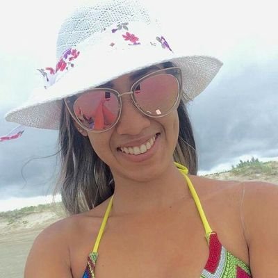 💥 Quem tem luz própria não fica no escuro 😉