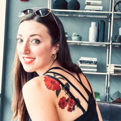 lindsayr22's profile picture. 