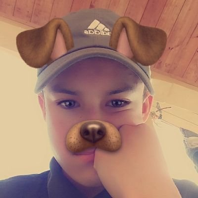 Alejand63460453's profile picture. la música hace recordar  personas,lugar ...🙂🙂😍😍