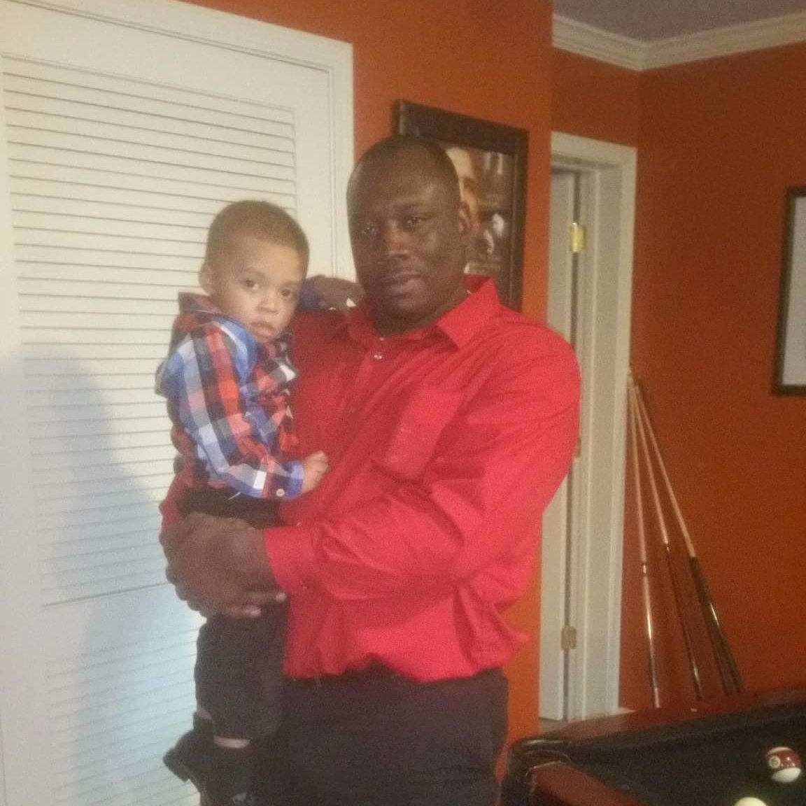 AdrianW36417738's profile picture. I love life! My name is Adrian White. I believe that there is more to life than just being stuck at a 9-5 job.