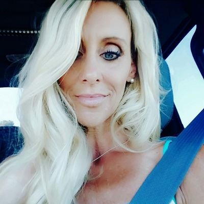 boomgarden3's profile picture. Believer