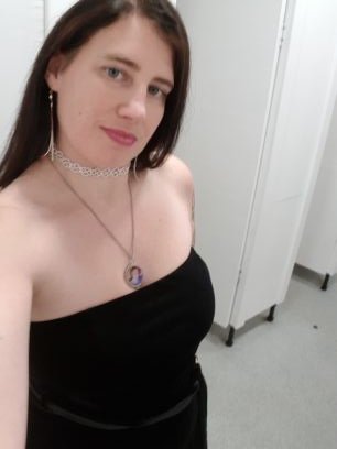 janine_kat's profile picture. Lesbiavinyou