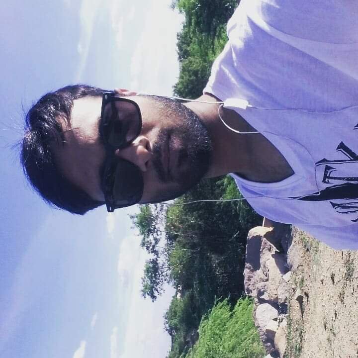 NaqeebSiddique's profile picture. کبھی ___ملے فرصت تو اتنا ضرور بتانا___ ہمیں

وہ کون سی محبت تھی جو ہم تمہیں نہ دے سکے