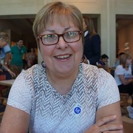 CynthiaGaynell's profile picture. Mother of 3 kids and grandma of 5