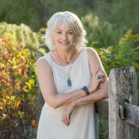 Elizabeth Jetton (@elizjet) 's Twitter Profile