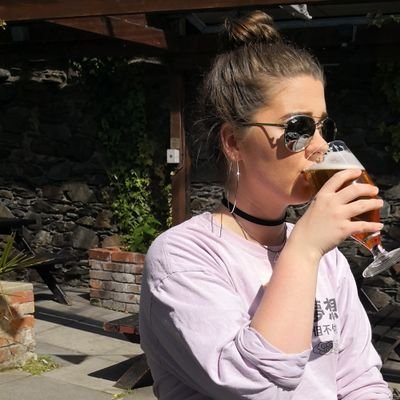 CaliforniC8lin's profile picture. Listen