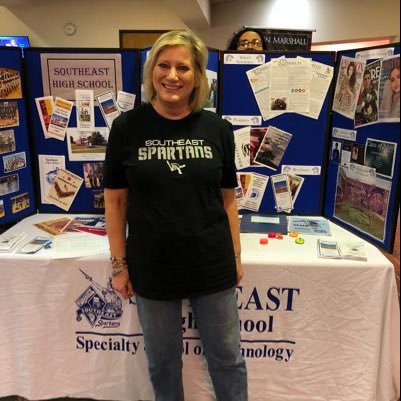 CloosMary's profile picture. Southeast High School Graphic Design Teacher, mother of 2 adult children, 3 dogs and one cat.