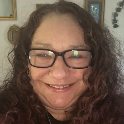 luvmychinferret's profile picture. 