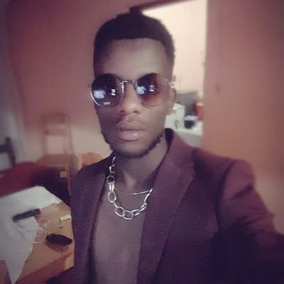 BapeEmmza's profile picture. Money comes money geos but only  if u spend it on a hoe